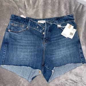 NWT Good American Blue Jean Shorts